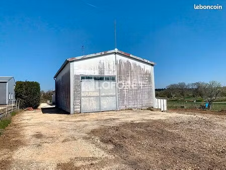 entrepôt 90 m² quincey