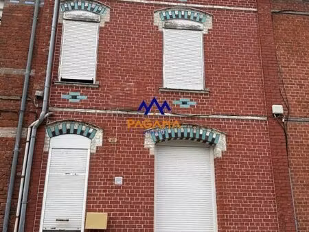 maison de ville 4 pièces 82 m²