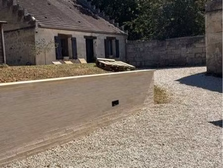 maison en pierre  calme absolu sans vis à vis