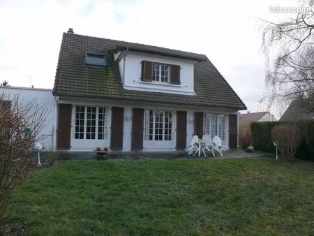 maison 5 chambres proche centre de gouvieux et des écoles et du collège  environnement cal