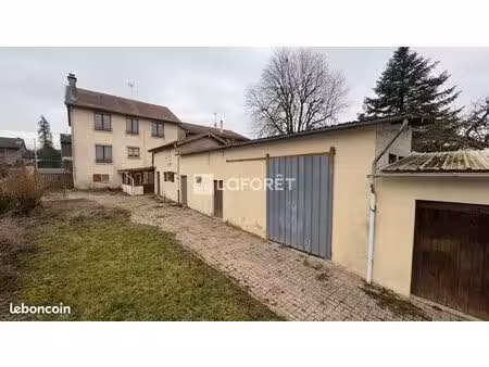 maison 6 pièces 151 m²