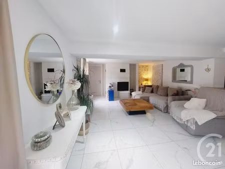 longère 5 pièces 102 m²