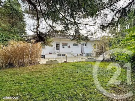 pavillon 6 pièces 133 m²