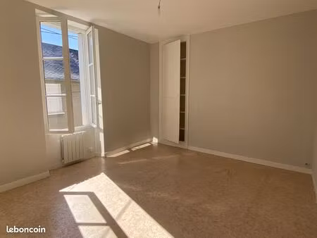 maison 3 pièces 80 m²