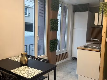 appartement dans maison de ville