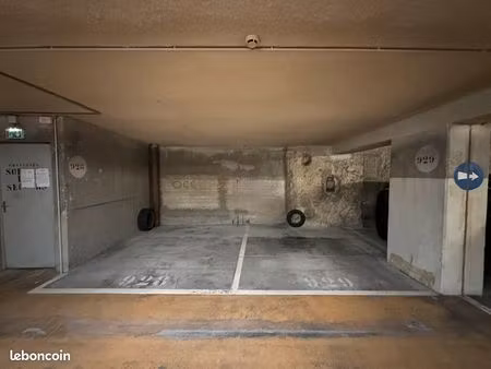 parking sécurisé – aqueduc 75010 – gardien / ascenseur