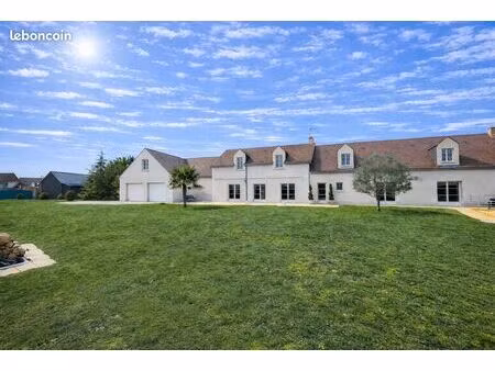 propriété 7 pièces 249 m²