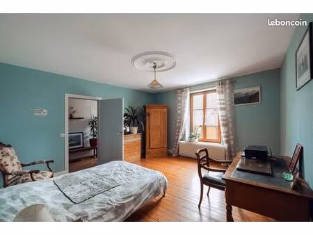 maison 4 pièces 105 m²