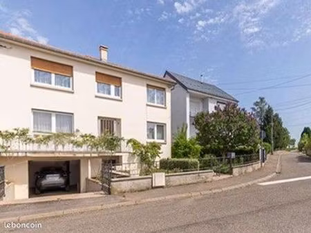 neufchef: vends grande maison de maçon