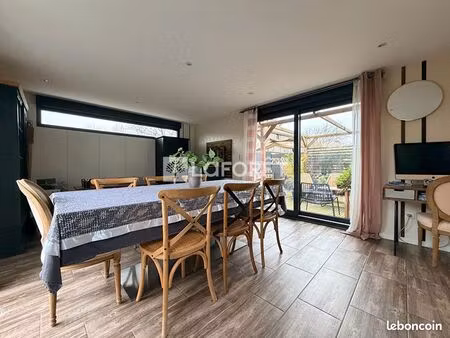 maison 6 pièces 152 m²