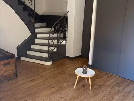 maison de village à vendre avec revenu locatif en plus