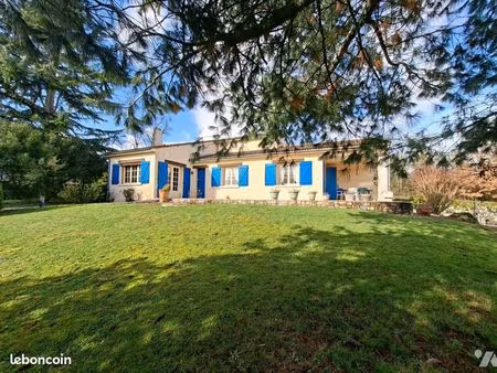 maison 6 pièces 137 m²