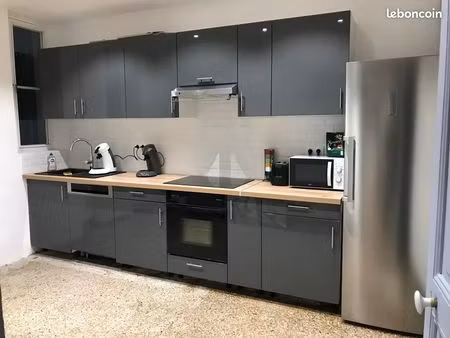 logement meublée & salle d'eau privative