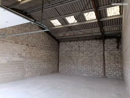 vend local centre cadaujac