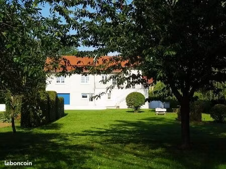 gandren commune de beyren les sierck  maison individuelle 170 m2 sur 29 ares  4 ch + burea