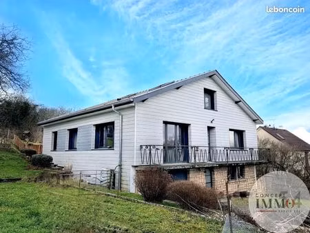 maison 6 pièces 160 m²