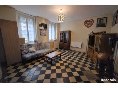 maison 6 pièces 76 m²