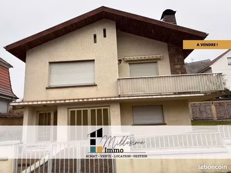 maison 8 pièces 177 m²