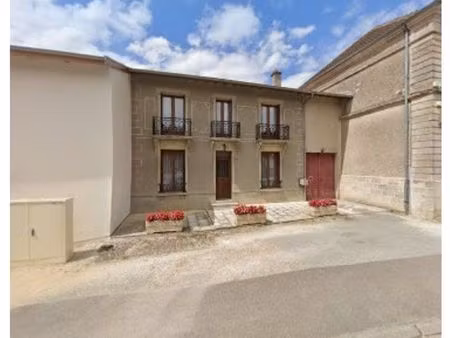 maison de village à louer