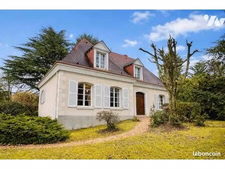 maison 6 pièces 192 m²