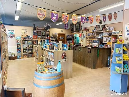 local commercial 89 m²