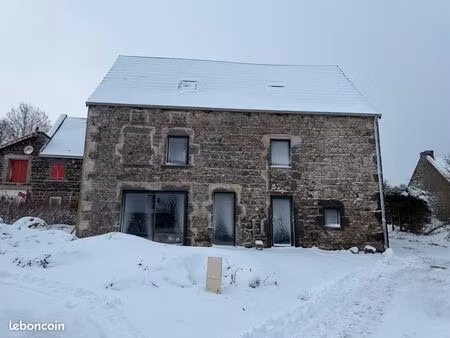 maison/grange rénovée d'exception – 150 m² – aydat (63)