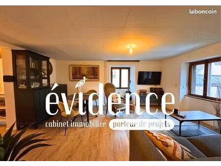 maison 5 pièces 121 m²