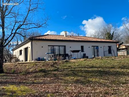 maison de plain pied avec jardin