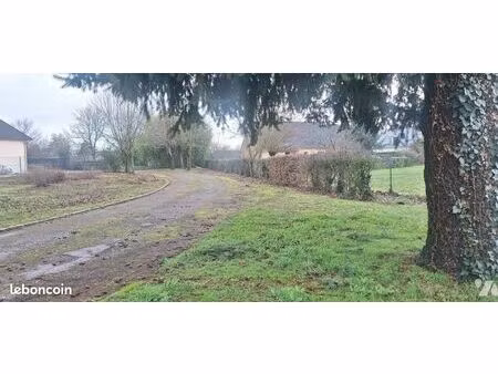 terrain 1240 m² savigne l eveque