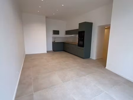 appartement type 3 à cadenet