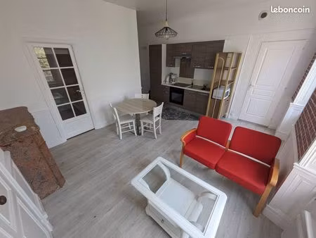 t1 bis de 32 m² entièrement équipé et très lumineux