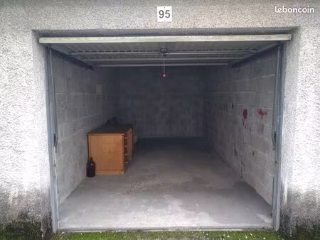 garage box a loué paray