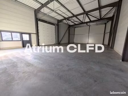 local d'activité 1 397 m²