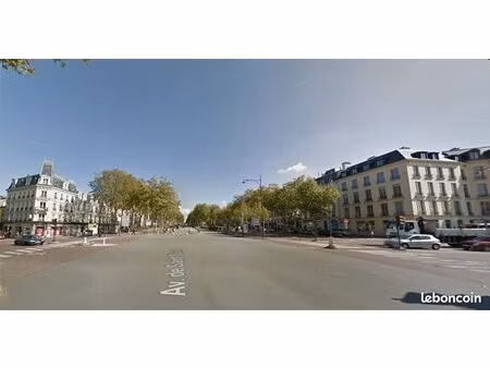 local commercial 90 m² versailles