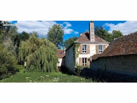 moulin 12 pièces 410 m²