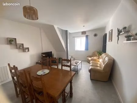 location maison de bourg