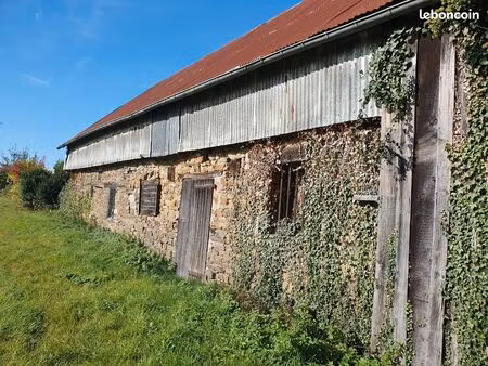 grange à réhabiliter