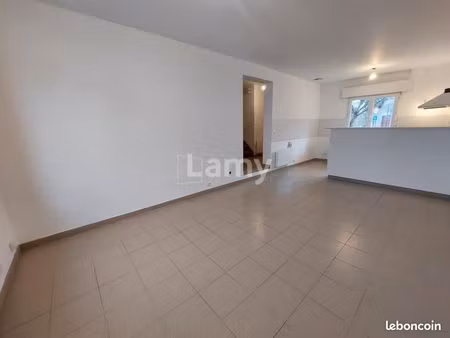 appartement 3 pièces 64 m²