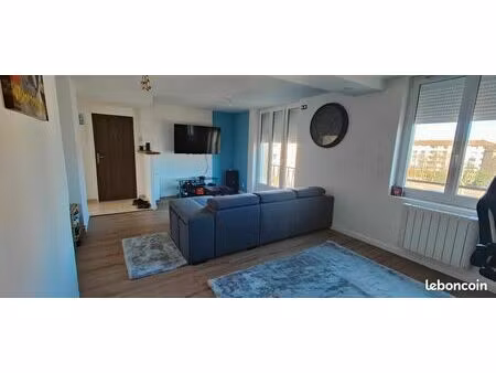 lumineux t2 rénové avec goût et connecté – idéal investisseur