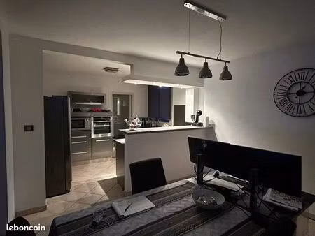 appartement t4 104m2