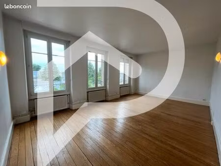 appartement 3 pièces 76 m²