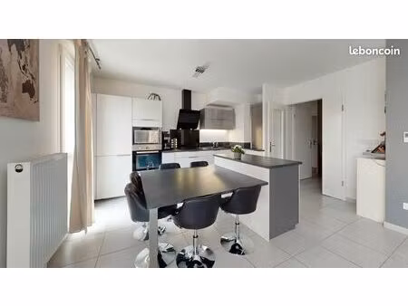 appartement 3 pièces 62 m²