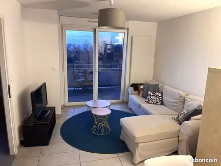 appartement meublé 44 m² avec balcon et parking