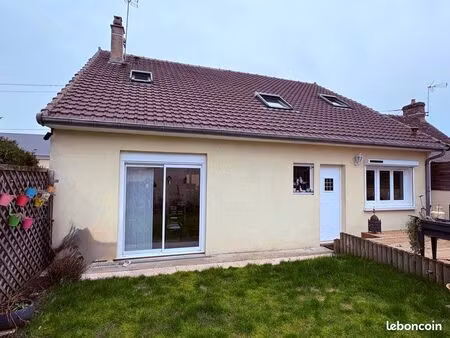 maison centre arnage