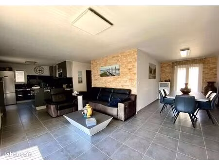 maison 4 pièces 85 m²