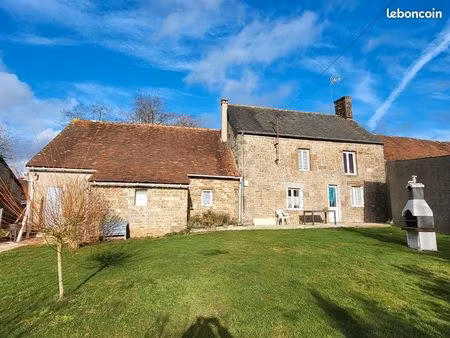 maison en pierre 100m2