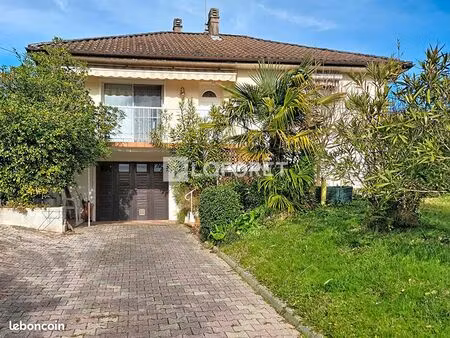 maison 6 pièces 123 m²