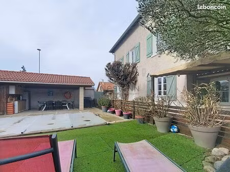 maison 5 pièces 110 m²