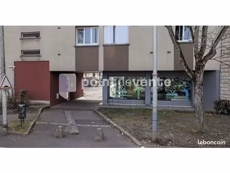 boucherie/charcuterie 67 m²