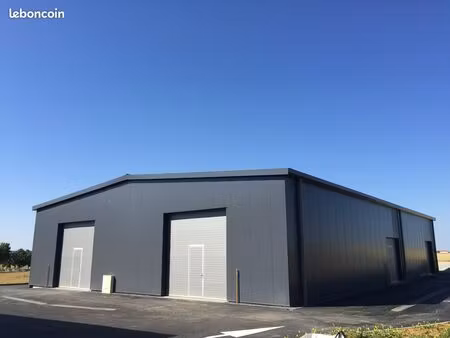 local de stockage / entrepôt